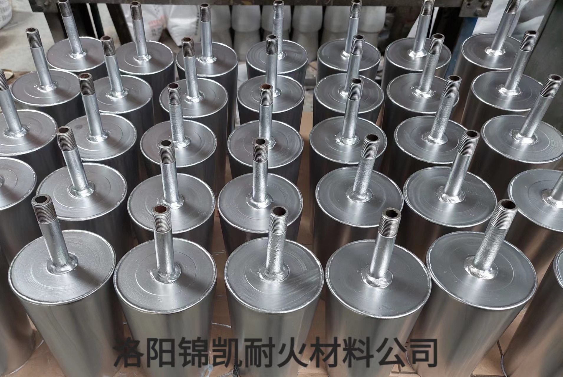 （煉鋼，煉硅）透氣磚